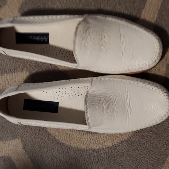 Giorgio Brutini Soft White Leather slip on loafer Sz 10.5